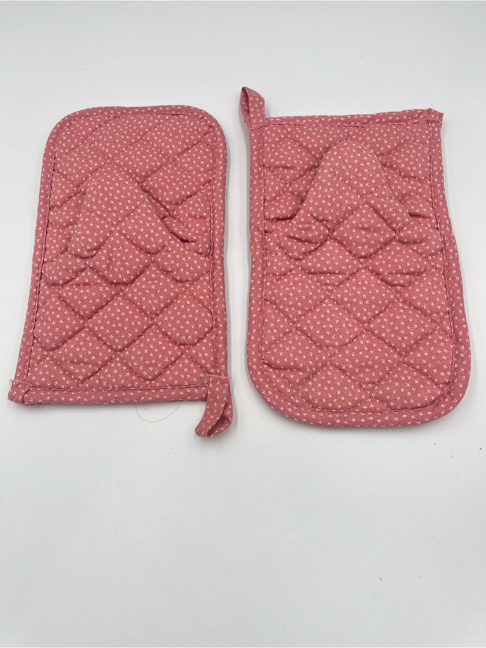 Vintage Cat Potholders Set of 2 Quilted Applique Kitty Hot Pads Cottagecore - Picture 2 of 6